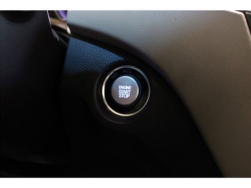 Used 2018 Hyundai Santa Fe Sport w/ 2.4L Value Package 02 image 25