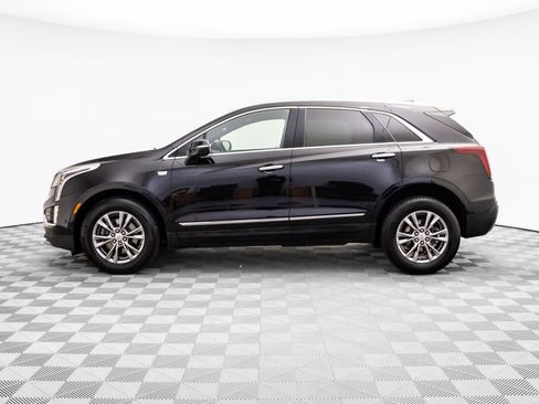 Certified 2022 Cadillac XT5 Premium Luxury w/ Technology Package image 2