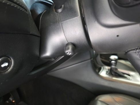 Used 2022 Dodge Charger SXT w/ Plus Group image 18