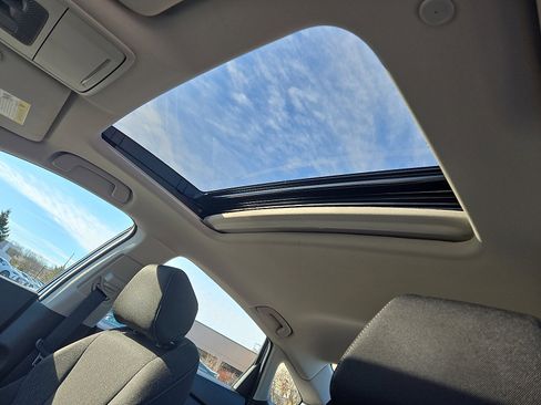 Used 2025 Honda Accord SE image 14