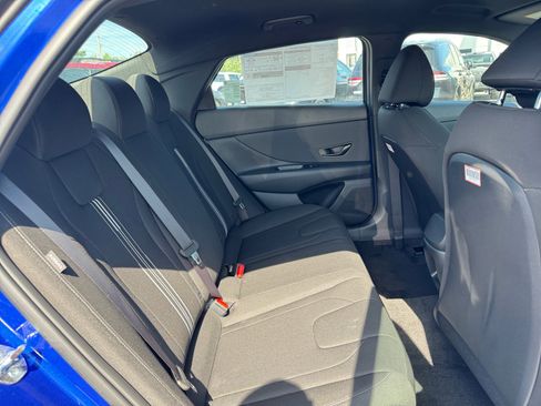 New 2025 Hyundai Elantra SEL FWD image 26