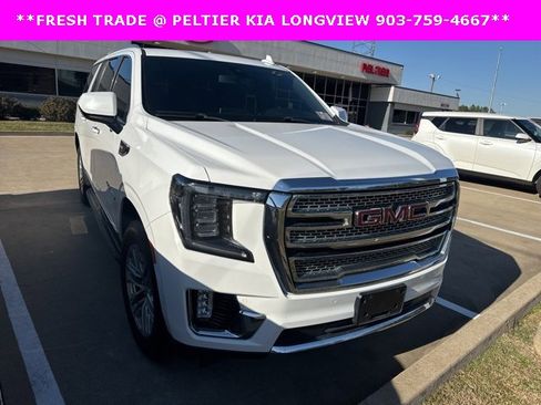 Used 2021 GMC Yukon XL SLT image 1