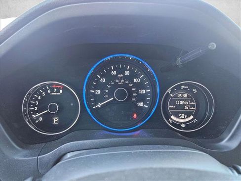 Used 2022 Honda HR-V LX image 11