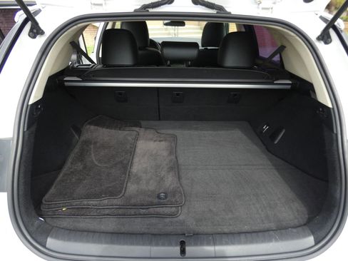 Used 2015 Lexus CT 200h image 87