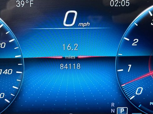 Used 2022 Mercedes-Benz GLS 450 4MATIC image 16