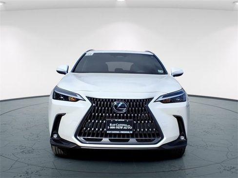 Used 2025 Lexus NX 350 AWD image 2