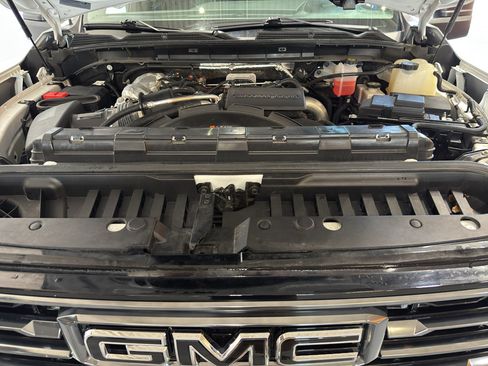 Used 2024 GMC Sierra 3500 AT4 w/ AT4 Preferred Package AWD/4WD image 44