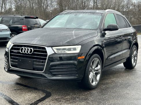 Used 2016 Audi Q3 2.0T Prestige image 3