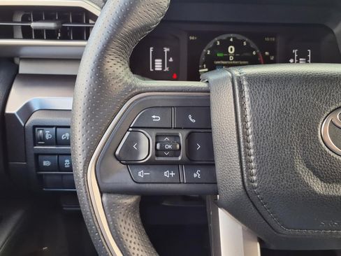 Certified 2025 Toyota 4Runner SR5 RWD image 20