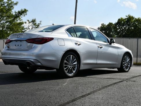 Used 2020 INFINITI Q50 Luxe w/ Essential Package (3.0T Luxe) AWD/4WD image 7