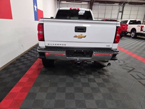 Used 2019 Chevrolet Silverado 2500 LTZ w/ Duramax Plus Package AWD/4WD image 19