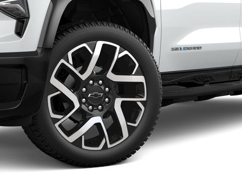New 2024 Chevrolet Silverado EV RST image 31