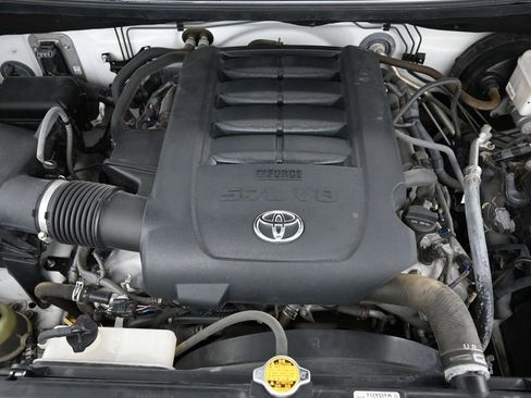 Used 2016 Toyota Tundra SR5 image 43