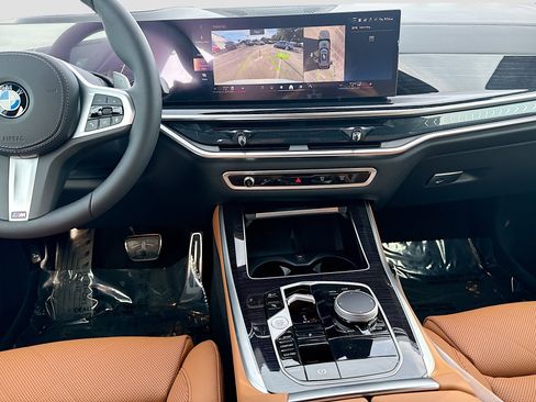 New 2026 BMW X5 xDrive40i w/ M Sport Package image 19