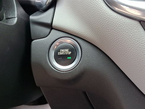 Certified 2024 Chevrolet Equinox LS FWD image 23