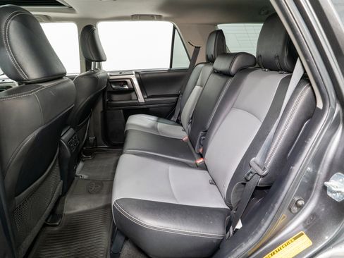 Used 2020 Toyota 4Runner SR5 Premium w/ Moonroof Package image 33