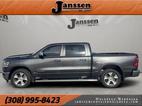 Used 2022 RAM 1500 Laramie AWD/4WD image 1