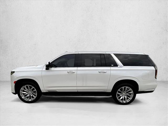 Used 2022 Cadillac Escalade ESV Premium Luxury w/ LPO, Radiant Package AWD/4WD image 6