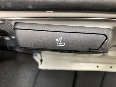 Used 2019 BMW M5 w/ Executive Package image 31