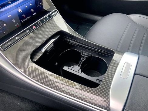 Used 2025 Mercedes-Benz C 300 4MATIC Sedan image 13