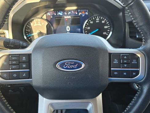 Used 2023 Ford Expedition Max XLT image 21