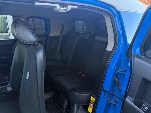 Used 2008 Toyota FJ Cruiser 4WD image 29