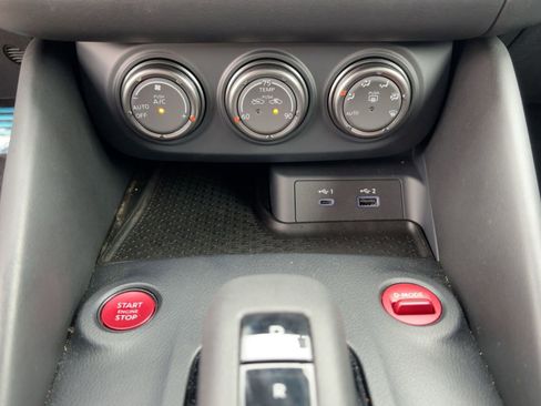 New 2024 Nissan Z NISMO w/ Floor Mat Package image 34