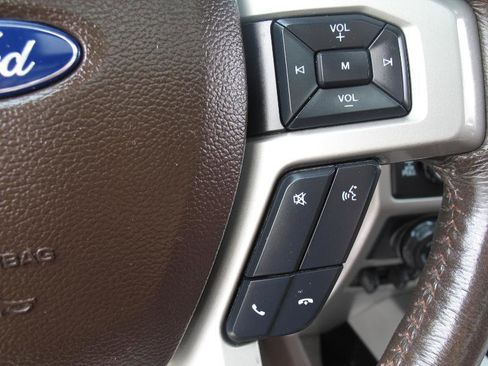 Used 2019 Ford F150 King Ranch w/ Equipment Group 601A Luxury AWD/4WD image 41