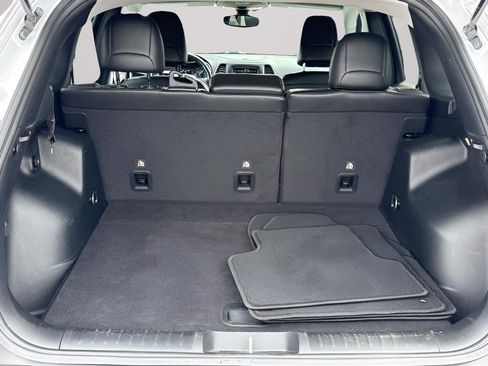 Used 2021 Jeep Cherokee Latitude Lux w/ Trailer Tow Group image 36