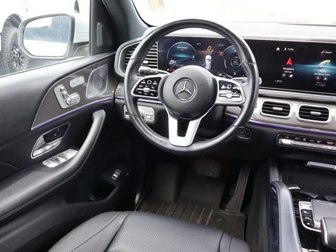 Used 2020 Mercedes-Benz GLE 350 4MATIC w/ Premium Package image 22