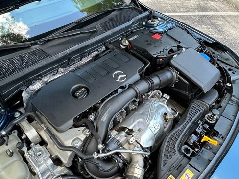Used 2023 Mercedes-Benz CLA 250 image 33