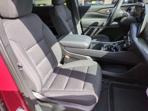 New 2026 Chevrolet Traverse LT w/ Driver Confidence Package image 31