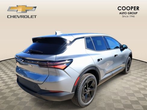 New 2026 Chevrolet Equinox EV LT w/ Comfort Package AWD/4WD image 20