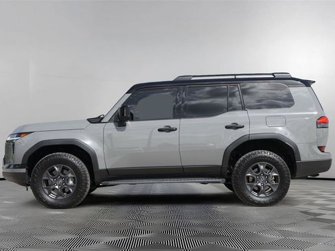Used 2024 Lexus GX 550 AWD/4WD image 7
