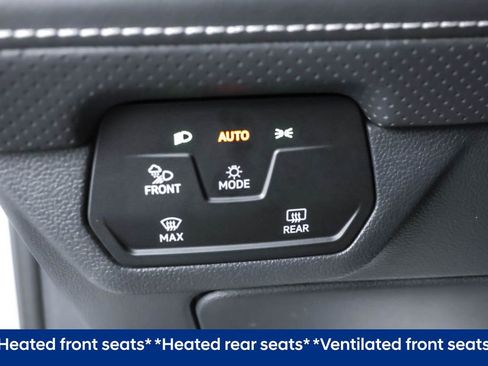 Used 2025 Volkswagen Atlas SEL Premium R-Line image 17