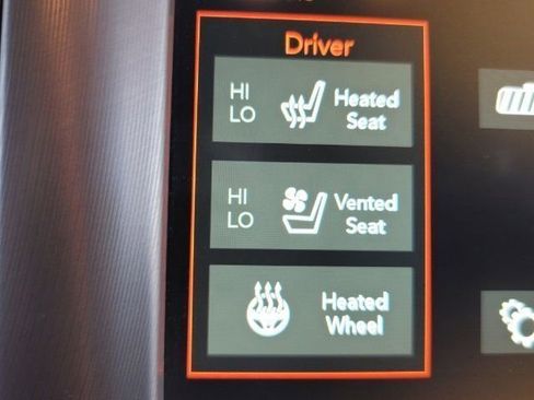 Used 2021 Dodge Charger Scat Pack image 5