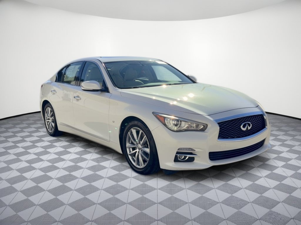 Used 2014 INFINITI Q50 Premium w/ Navigation Package RWD image 7