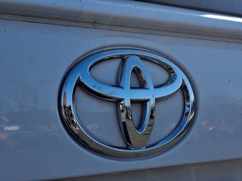 Used 2024 Toyota RAV4 XLE image 29