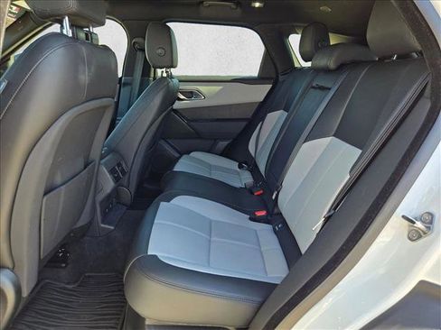 Used 2026 Land Rover Range Rover Velar Dynamic SE image 19