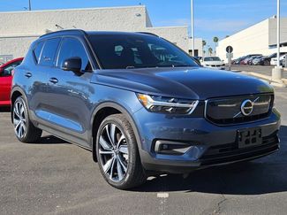Used 2022 Volvo XC40 P8 Recharge Plus video 3