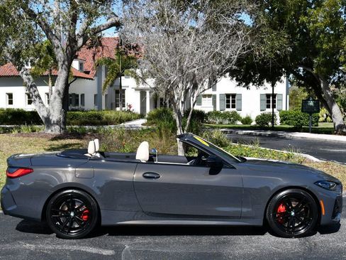 Used 2022 BMW 430i Convertible w/ M Sport Package image 7