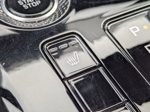 Used 2023 Kia Niro EX image 23