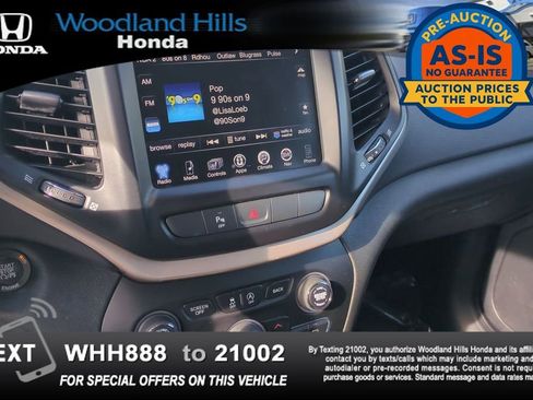 Used 2015 Jeep Cherokee Limited w/ Luxury Group image 15