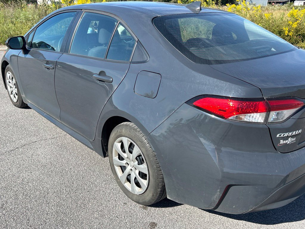 Used 2025 Toyota Corolla LE FWD image 7