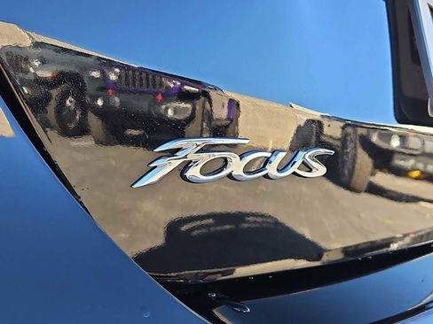 Used 2017 Ford Focus ST w/ Equipment Group 402A image 13