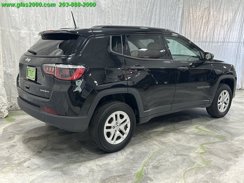 Used 2018 Jeep Compass Sport AWD/4WD image 8