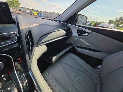 Used 2024 Acura RDX SH-AWD w/ Technology Package image 23