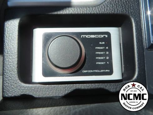 Used 2018 Toyota Tundra SR5 w/ SR5 Upgrade Package AWD/4WD image 33