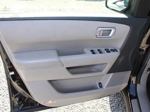 Used 2012 Honda Pilot EX image 19