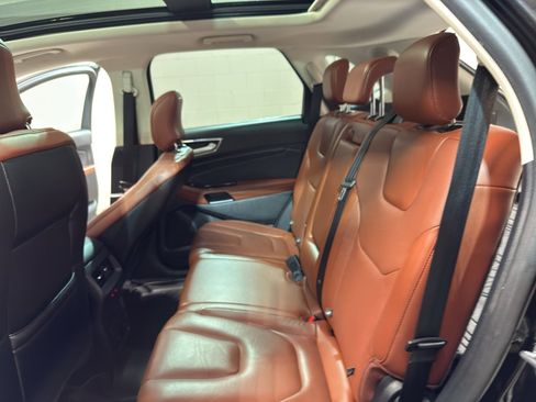 Used 2016 Ford Edge Titanium w/ Equipment Group 301A image 30